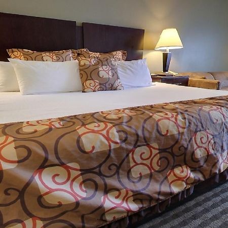 Econo Lodge Уейнсбъро Екстериор снимка