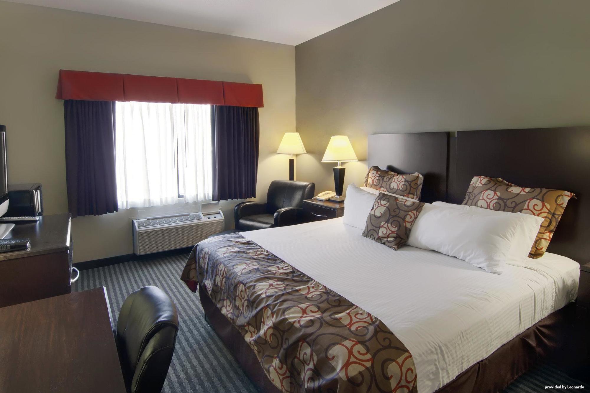 Econo Lodge Уейнсбъро Стая снимка