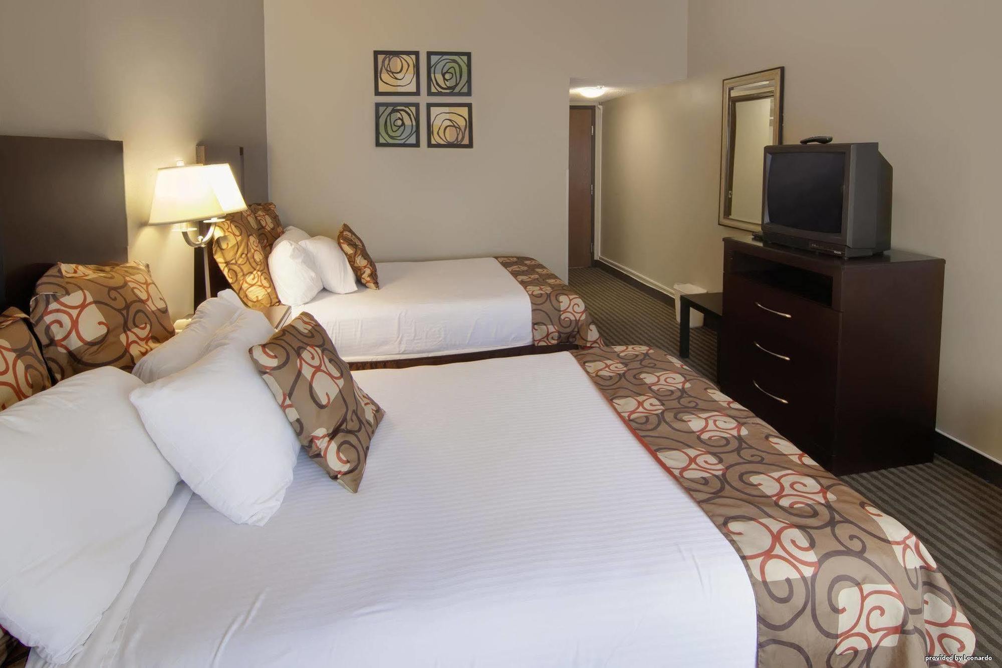 Econo Lodge Уейнсбъро Стая снимка